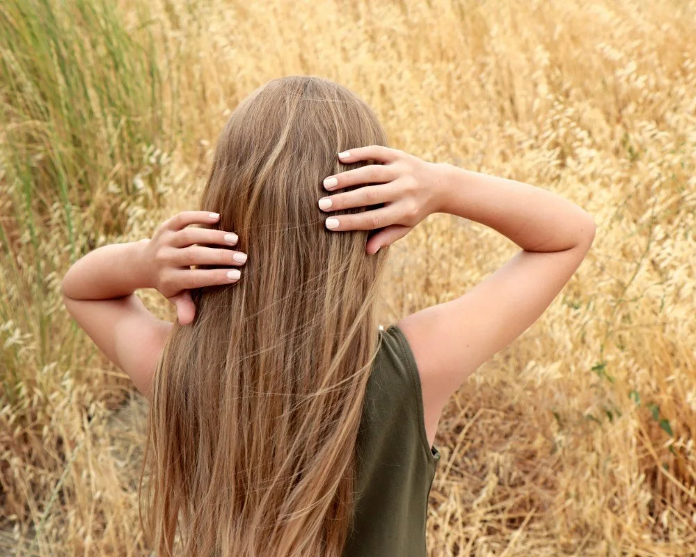 Cheveux et ongles : à chaque besoin son nutriment (biotine, zinc, silice)